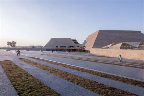  Zhaojun Museum! Sprawdź historię chińskiej księżniczki i jej legendarną podróż!