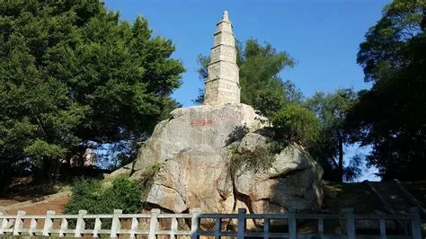 Zachwycająca Pagoda Sól w Jincheng - mistyczny symbol i architektoniczne arcydzieło!